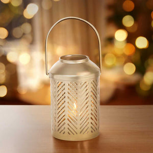 Open slit golden lantern