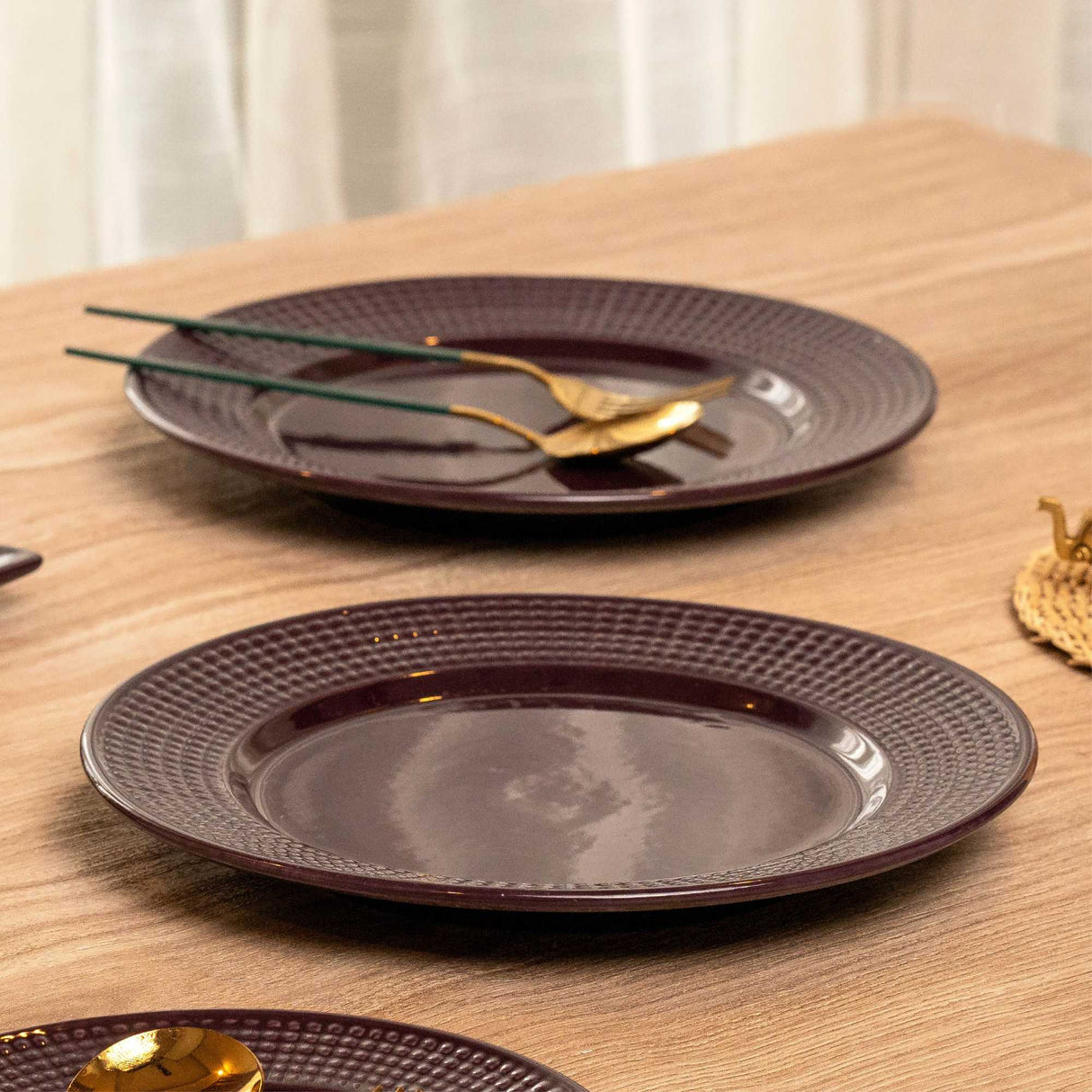 Purple ceramic dinner plates set of 2
