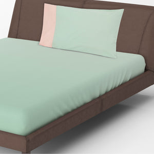 Solid green bedsheet with pillow cover