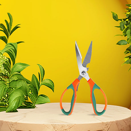 Gardening Scissors with comfortable grip 