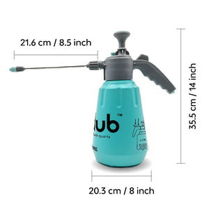 Compact water sprayer for gardening