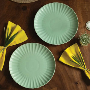 Mint green dinner plates 