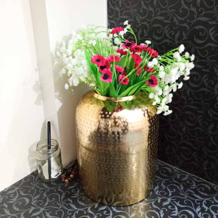 gold vase for decor