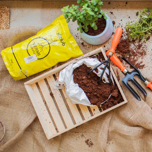 Organic gardening with vermicompost and other tools