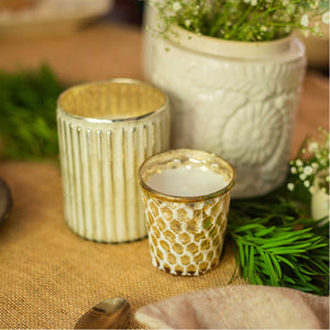 Glass candle with fluted design in white