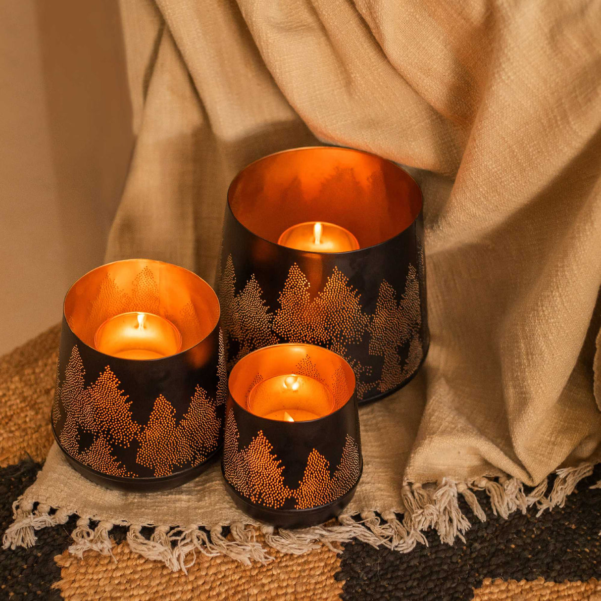 Small candle holder 
