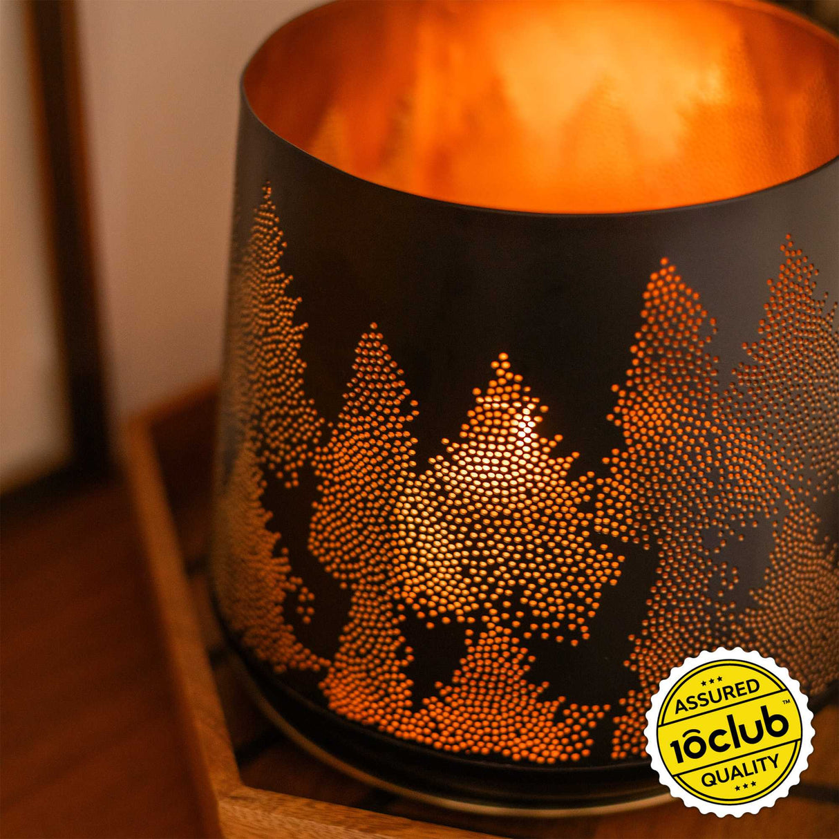 Pine tree candle holder 