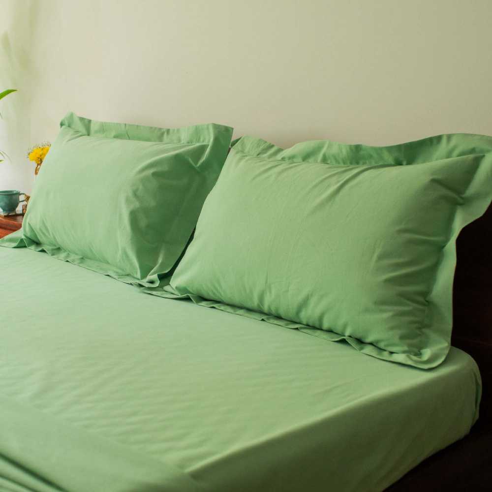 border free green pillow cover for home